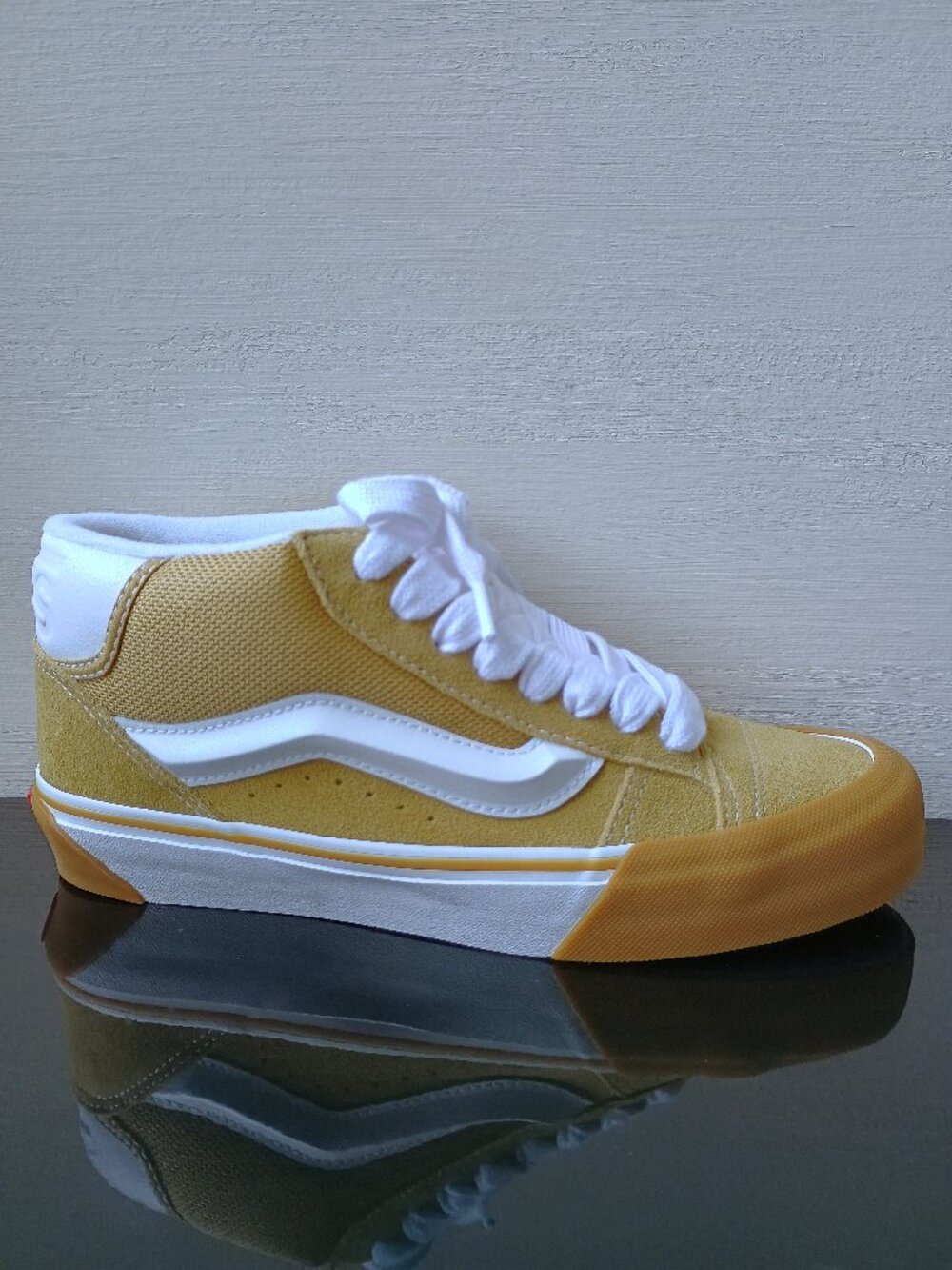 Vans Women's Knu Mid Suede/Mesh Sneaker with Utility Lace in Popular Khaki/Gum